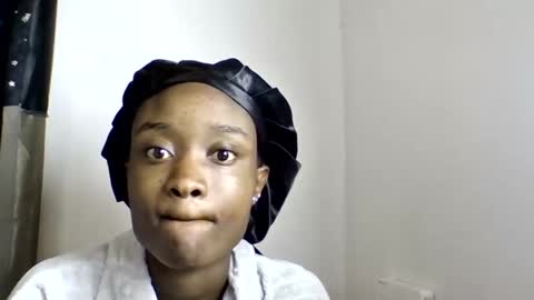 Snapshot of pretty_luv1 chatting on 06/03/26, 08:36 pretty luv1 online show from 06/03/26, 08:36