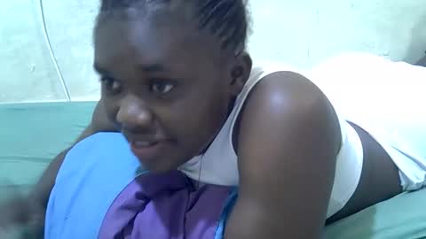 Snapshot of pretty_melan chatting on 04/01/26, 10:27 pretty_melan online show from 04/01/26, 10:27