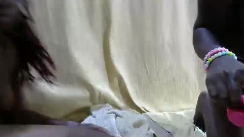 pretty_mishy online show from 10/08/25, 01:03