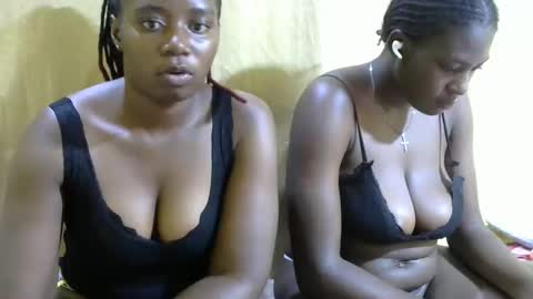 pretty_mishy online show from 10/22/25, 12:11