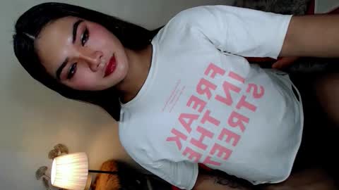 Snapshot of pretty_percy chatting on 01/13/26, 04:34 hi im percy online show from 01/13/26, 04:34