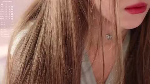 Snapshot of pretty_princess_elina chatting on 10/10/25, 07:40 Elina online show from 10/10/25, 07:40