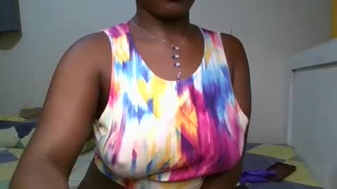 Snapshot of pretty_shila chatting on 10/10/25, 12:48 pretty_shila online show from 10/10/25, 12:48