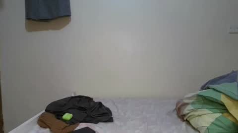 Snapshot of pretty_shila chatting on 10/14/25, 01:28 pretty_shila online show from 10/14/25, 01:28