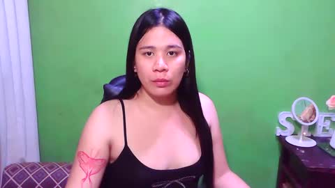 pretty stela online show from 01/21/25, 10:52