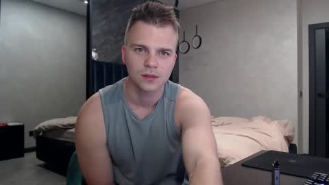 Justin online show from 10/25/25, 06:21