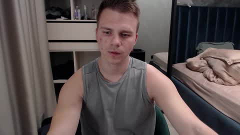 Snapshot of pretty_sweety chatting on 11/06/25, 03:40 Justin online show from 11/06/25, 03:40