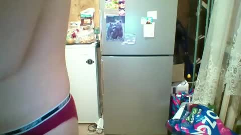 Bella online show from 05/04/26, 08:49