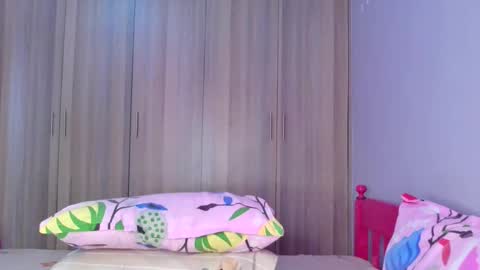 prettybigclit_ebony online show from 10/16/25, 07:31
