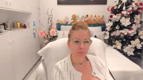 wilma online show from 12/17/25, 06:41