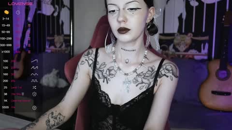 Violet online show from 12/27/24, 12:23