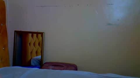 Snapshot of prettycandy0 chatting on 02/04/26, 04:57 prettycandy0 online show from 02/04/26, 04:57