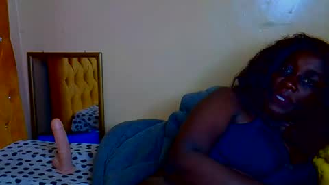 Snapshot of prettycandy0 chatting on 03/08/26, 02:04 prettycandy0 online show from 03/08/26, 02:04