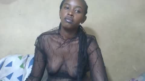 Snapshot of prettycarl_2 chatting on 10/08/25, 05:49 prettycarl_2 online show from 10/08/25, 05:49