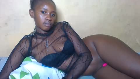 prettycarl_2 online show from 11/05/25, 05:40