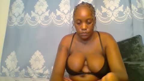 SHANIA online show from 01/06/26, 07:39