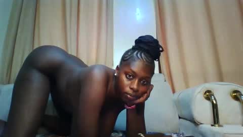 prettydulce online show from 10/11/25, 02:59