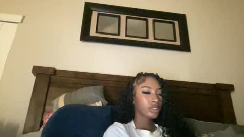Snapshot of prettyfacefemale chatting on 03/10/26, 06:29 prettyfacefemale online show from 03/10/26, 06:29