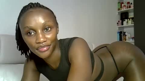 Pretty darkskin doll online show from 04/27/26, 09:40