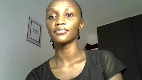 Pretty darkskin doll online show from 04/30/26, 11:38