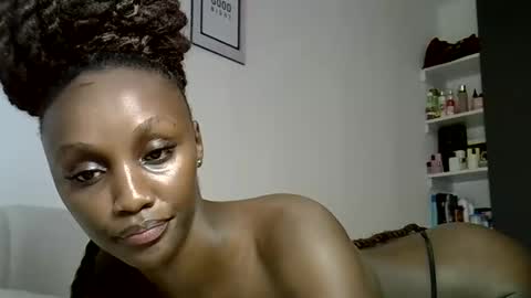 Pretty darkskin doll online show from 05/08/26, 10:09