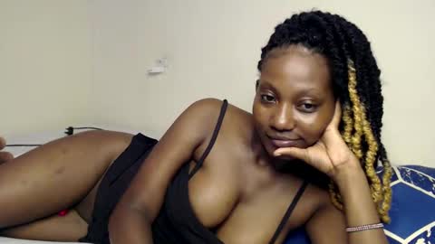 Mary online show from 02/10/25, 11:36