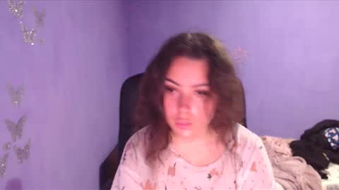 prettyjulliette online show from 12/07/24, 04:25