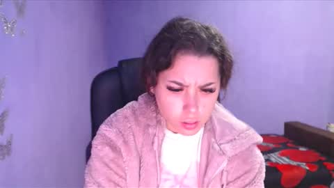 prettyjulliette online show from 12/23/24, 02:17
