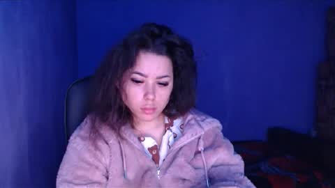 prettyjulliette online show from 12/30/24, 11:26