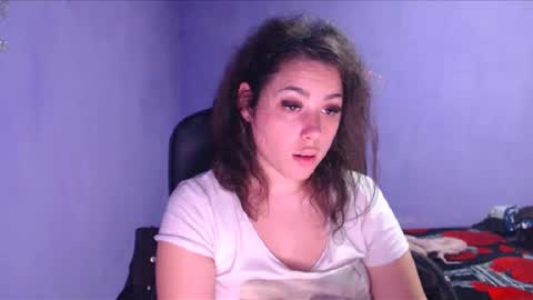 prettyjulliette online show from 12/30/24, 08:58