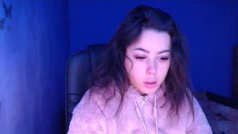 prettyjulliette online show from 01/03/25, 10:52