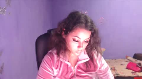 prettyjulliette online show from 01/10/25, 07:00
