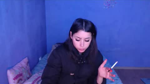 prettyjulliette online show from 02/25/25, 09:31