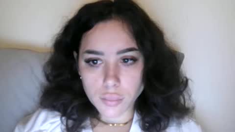 Snapshot of prettyjulliette chatting on 01/06/26, 02:54 prettyjulliette online show from 01/06/26, 02:54