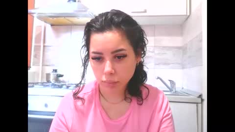 Snapshot of prettyjulliette chatting on 01/16/26, 11:47 prettyjulliette online show from 01/16/26, 11:47