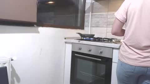 Snapshot of prettyjulliette chatting on 02/23/26, 05:21 prettyjulliette online show from 02/23/26, 05:21