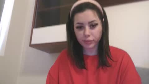 Snapshot of prettyjulliette chatting on 02/25/26, 11:31 prettyjulliette online show from 02/25/26, 11:31