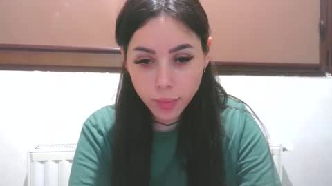 Snapshot of prettyjulliette chatting on 03/29/26, 08:20 prettyjulliette online show from 03/29/26, 08:20