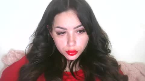 Snapshot of prettyjulliette chatting on 05/28/26, 02:03 prettyjulliette online show from 05/28/26, 02:03