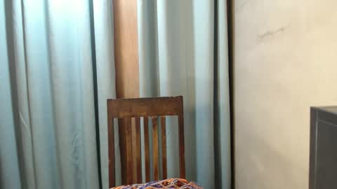 Snapshot of prettylicious_girl chatting on 10/02/25, 02:29 precious online show from 10/02/25, 02:29