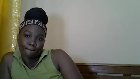 LILIAN online show from 04/30/26, 08:09