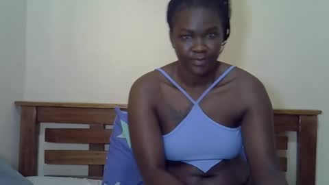 LILIAN online show from 05/03/26, 07:14