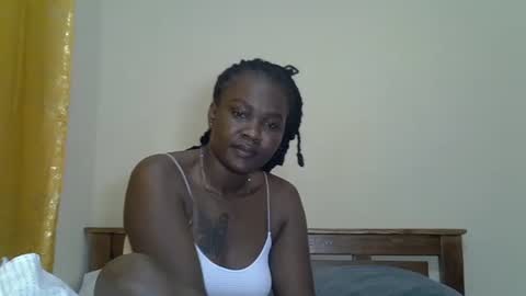 LILIAN online show from 06/09/26, 03:07