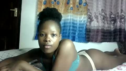 Melly online show from 01/23/25, 01:19