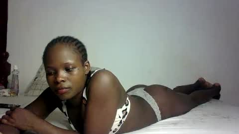 Melly online show from 02/24/25, 06:47