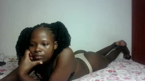 Melly online show from 03/05/25, 01:52