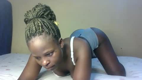 Melly online show from 12/01/25, 01:10