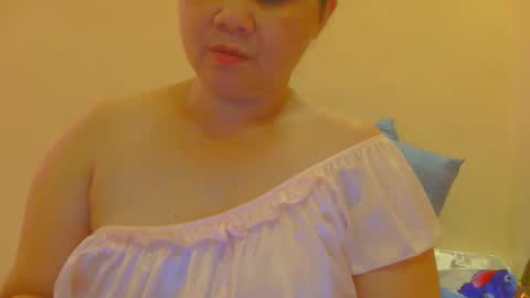 Nhing online show from 02/22/26, 05:19