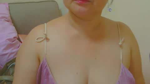 Nhing online show from 05/05/26, 02:03