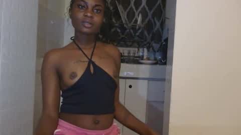 Snapshot of prettypety892182 chatting on 09/09/25, 01:27 prettypety892182 online show from 09/09/25, 01:27